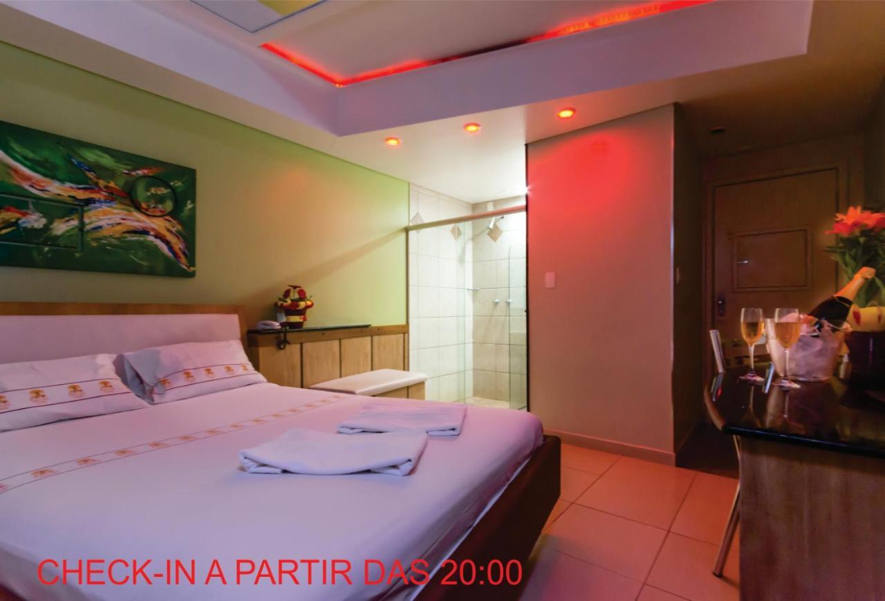 Motel Porto Dos Casais 阿雷格里港 外观 照片
