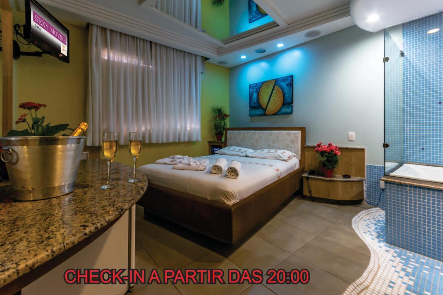 Motel Porto Dos Casais 阿雷格里港 外观 照片